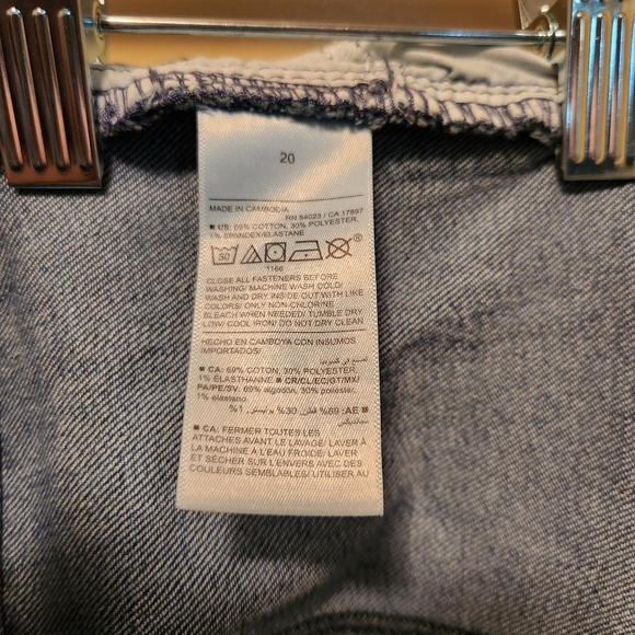 Old Navy Jeans - Wow Boot Cut - Picture 4 of 4